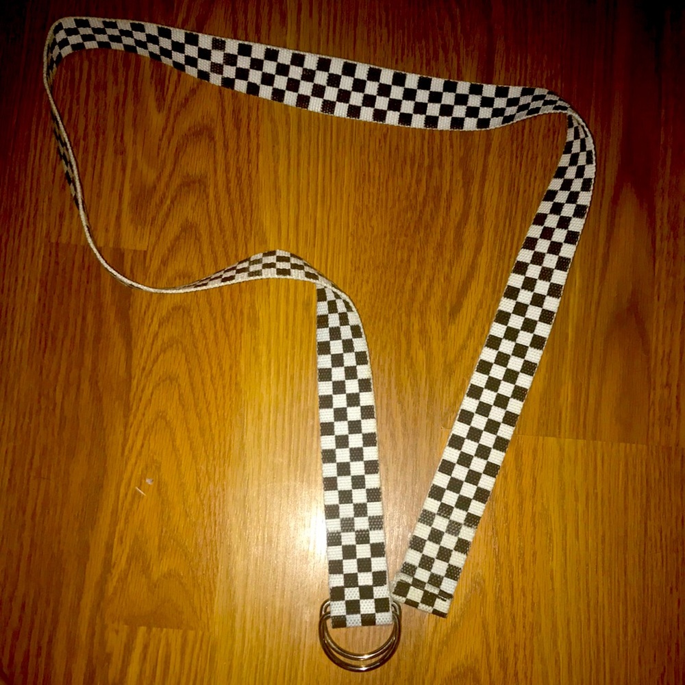 Checkers belt
